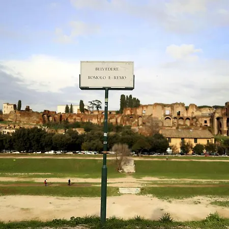 Fori Imperiali Řím